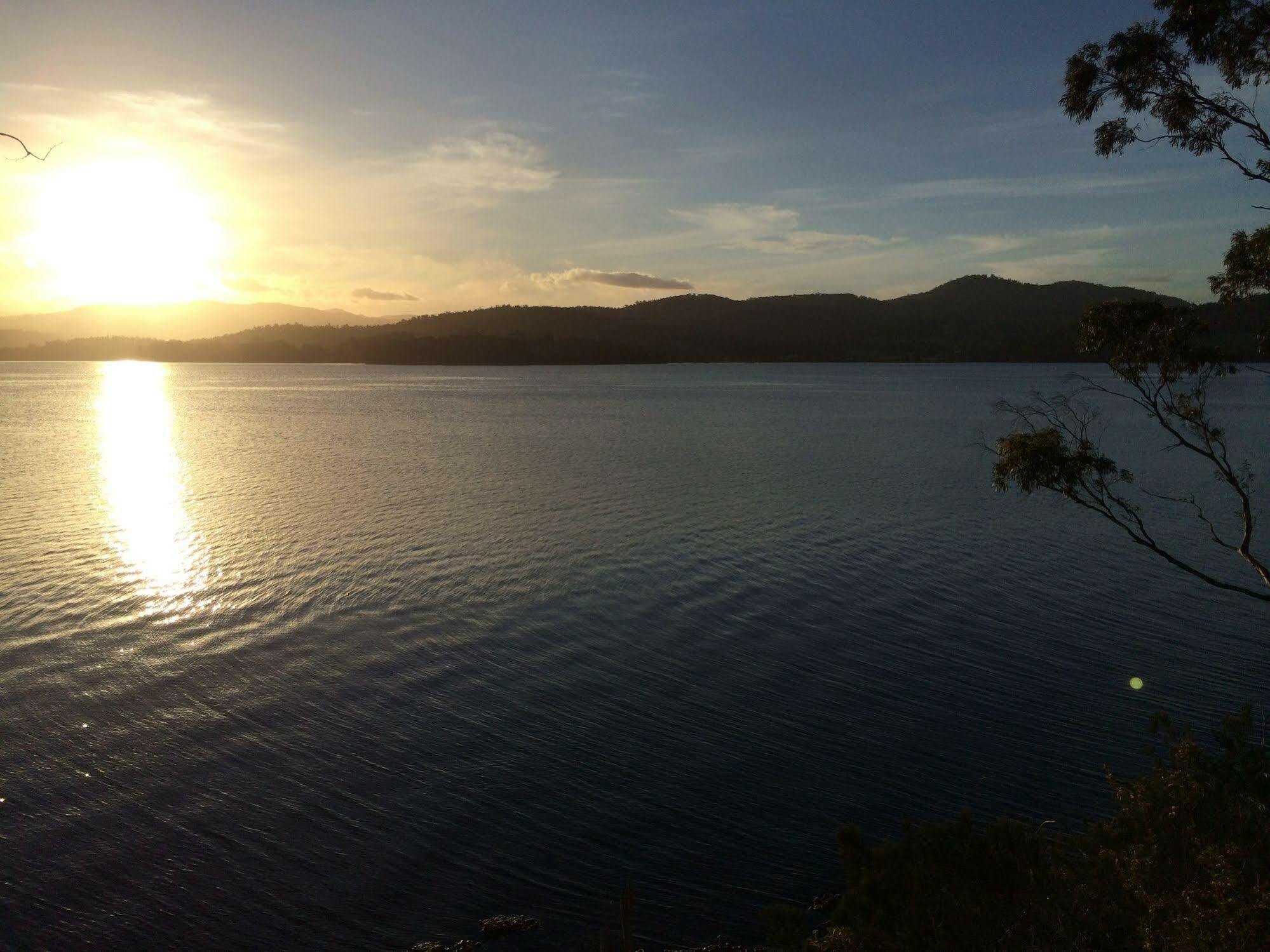 Hostal Tranquil Point Cygnet Exterior foto